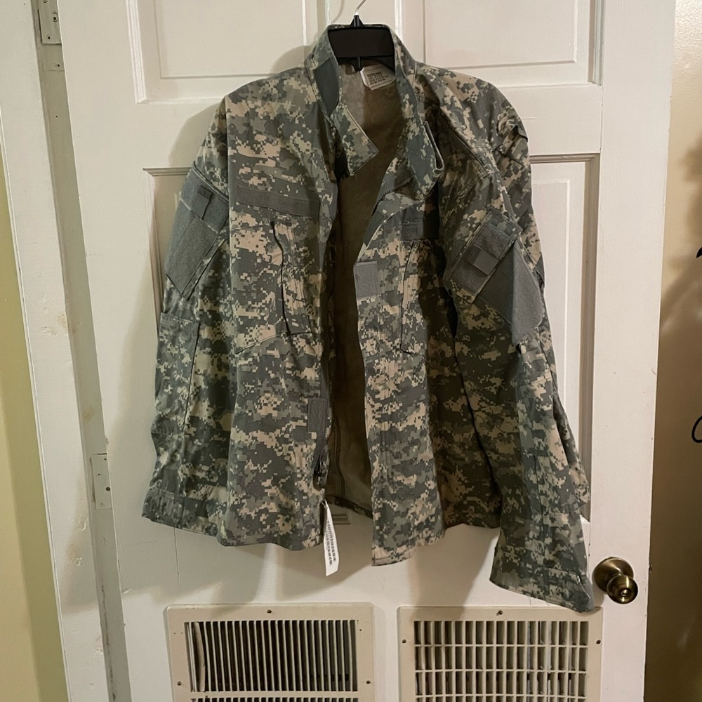 NWT Army Military Jacket Size XL Short